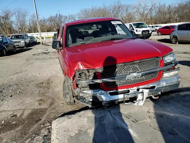 2004 Chevrolet Silverado - Image 10