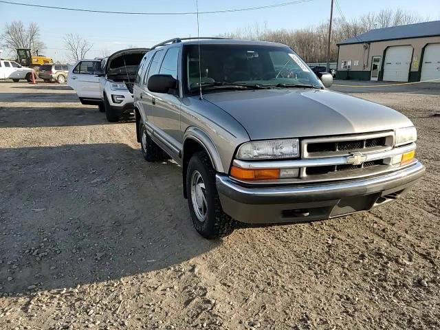 2001 Chevrolet Blazer - Image 10