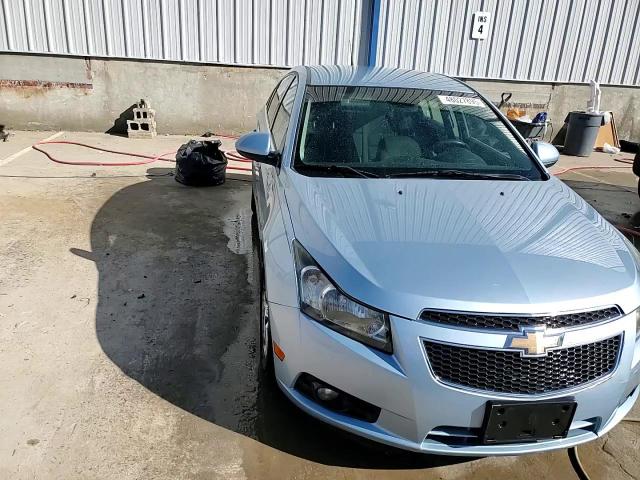 2012 Chevrolet Cruze - Image 13