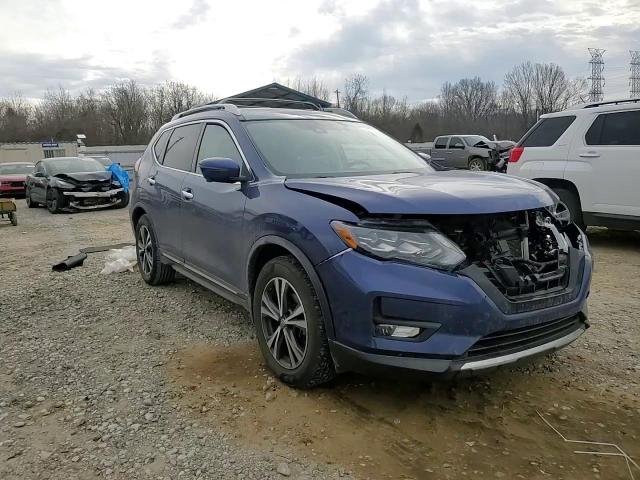 2017 Nissan Rogue - Image 11