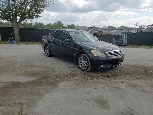 2006 Infiniti M - Image 10