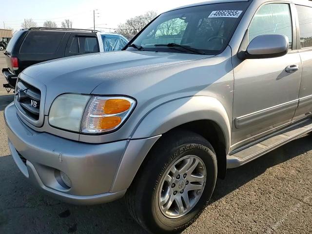 2003 Toyota Sequoia - Image 12