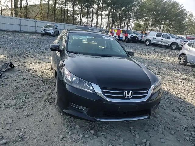 2013 Honda Accord - Image 11