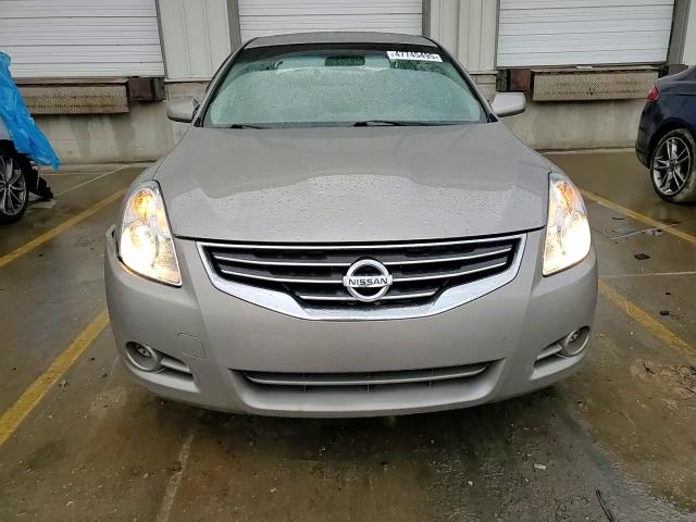 2012 Nissan Altima - Image 10