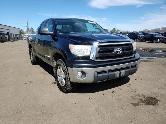 2012 Toyota Tundra - Image 13