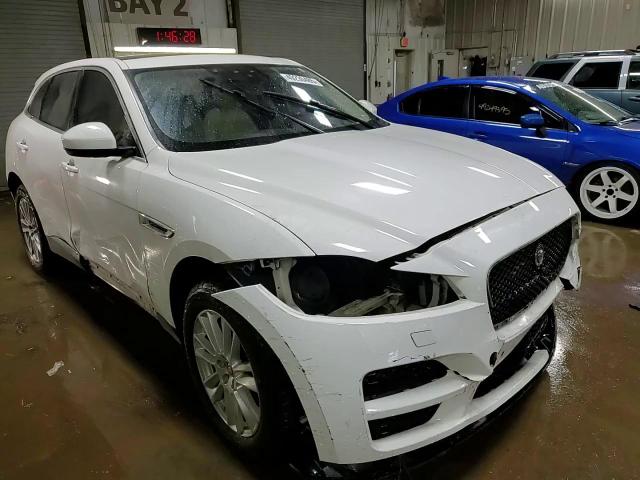 2017 Jaguar F-Pace - Image 14