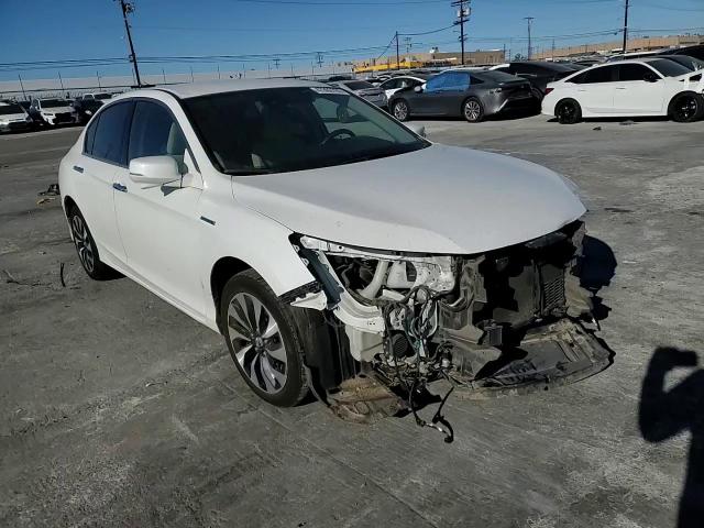 2017 Honda Accord - Image 10