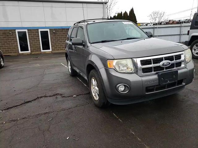 2010 Ford Escape - Image 10
