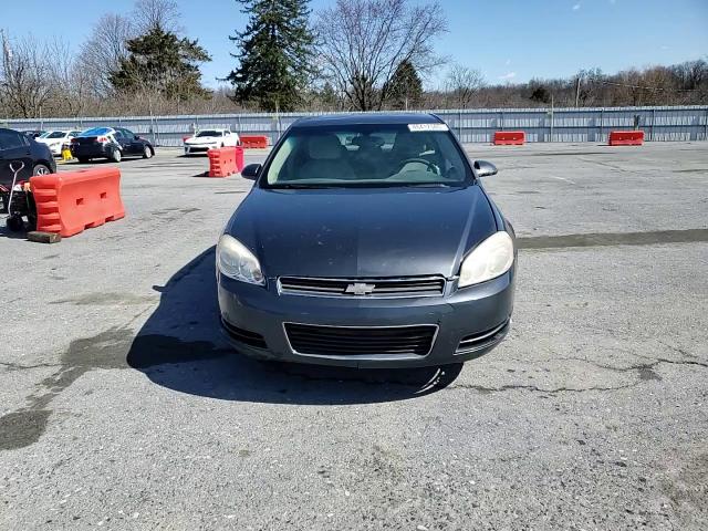 2010 Chevrolet Impala - Image 11