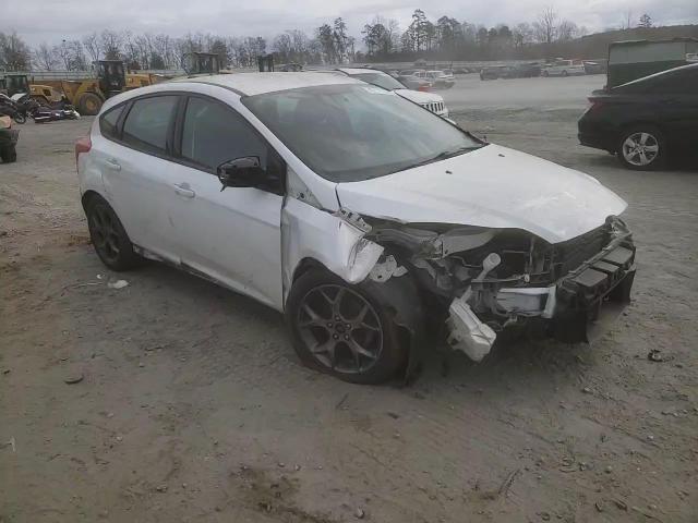 2014 Ford Focus - Image 11