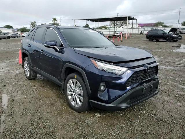 2024 Toyota RAV 4 - Image 11