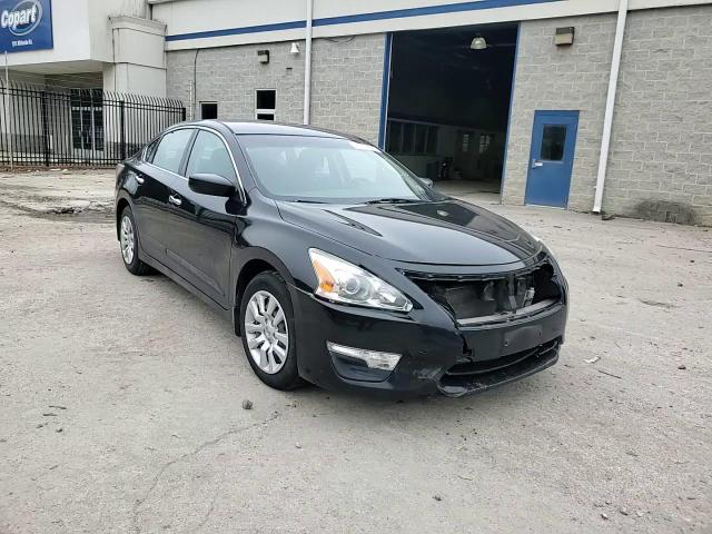 2015 Nissan Altima - Image 11