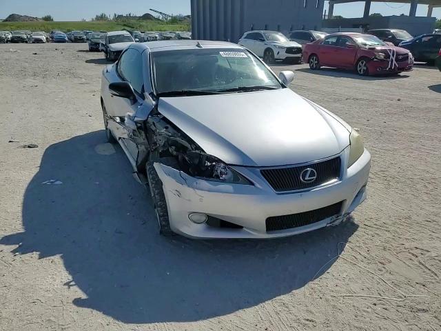 2012 Lexus IS - Image 10