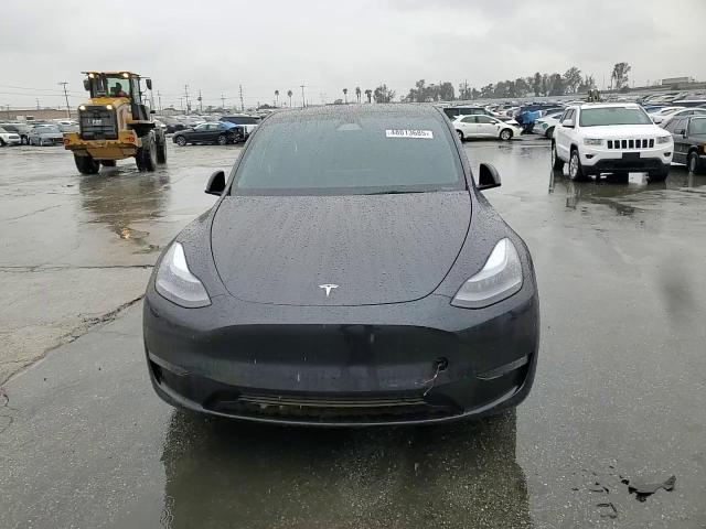 2025 Tesla Model Y VIN: 7SAYGDEE1SF237047 Lot: 48013685