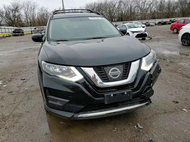 2017 Nissan Rogue - Image 11