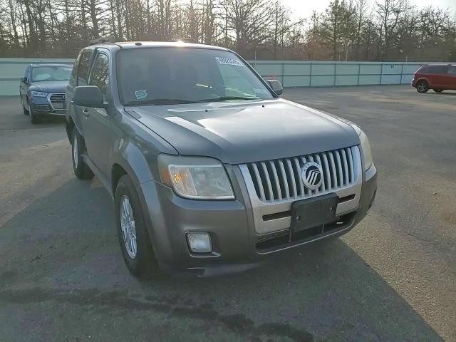 2010 Mercury Mariner - Image 12
