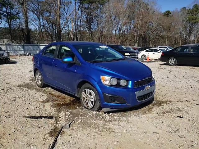 2016 Chevrolet Sonic - Image 13
