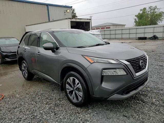 2021 Nissan Rogue - Image 15