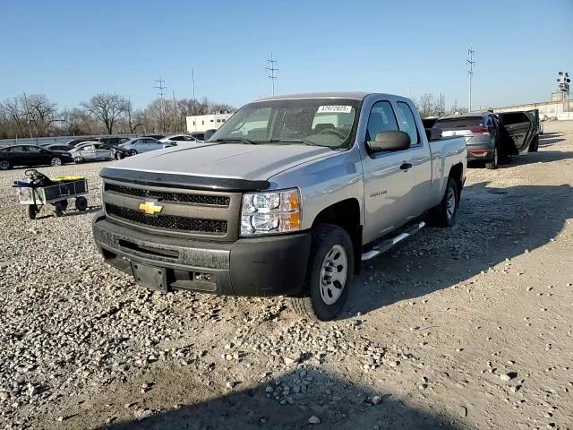 2012 Chevrolet Silverado - Image 10