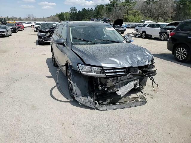 2018 Volkswagen Tiguan - Image 12