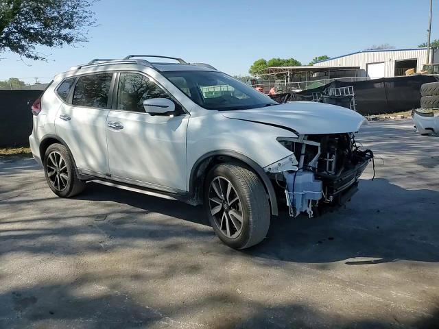 2019 Nissan Rogue - Image 11