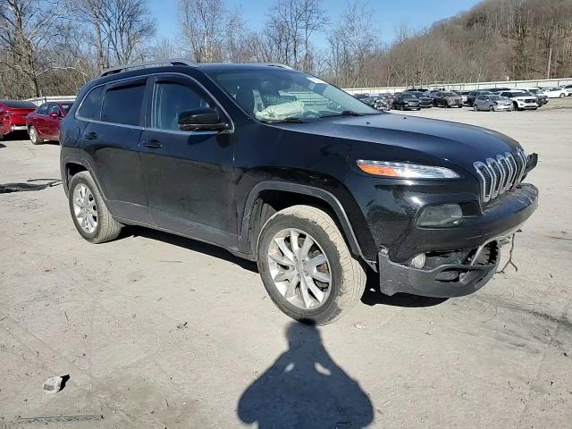 2017 Jeep Grand Cherokee - Image 12