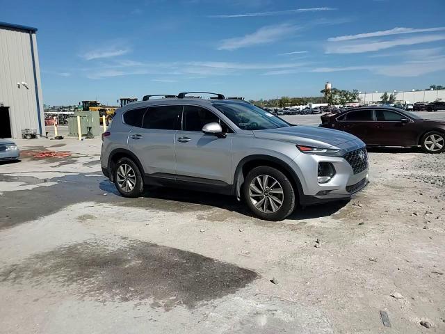 2020 Hyundai Santa Fe - Image 15