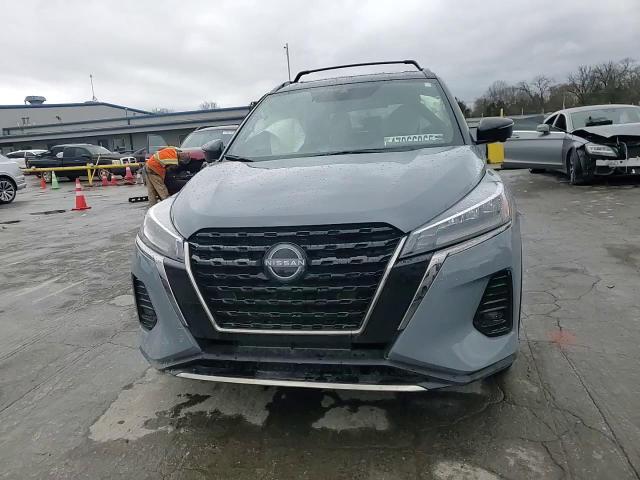 2024 Nissan Kicks - Image 12