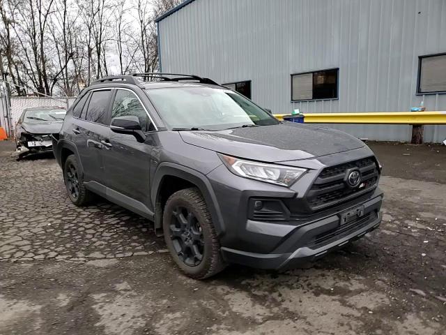 2020 Toyota RAV 4 - Image 12