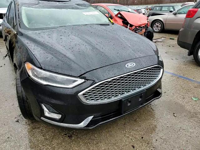 2020 Ford Fusion - Image 13