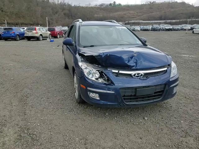 2012 Hyundai Elantra - Image 13