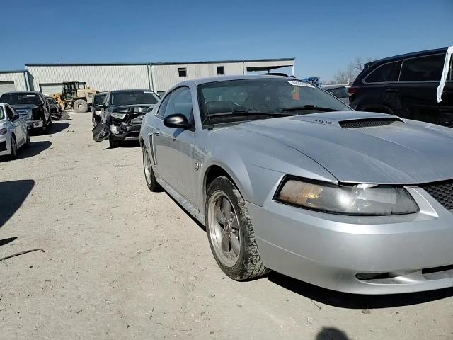 2004 Ford Mustang - Image 10
