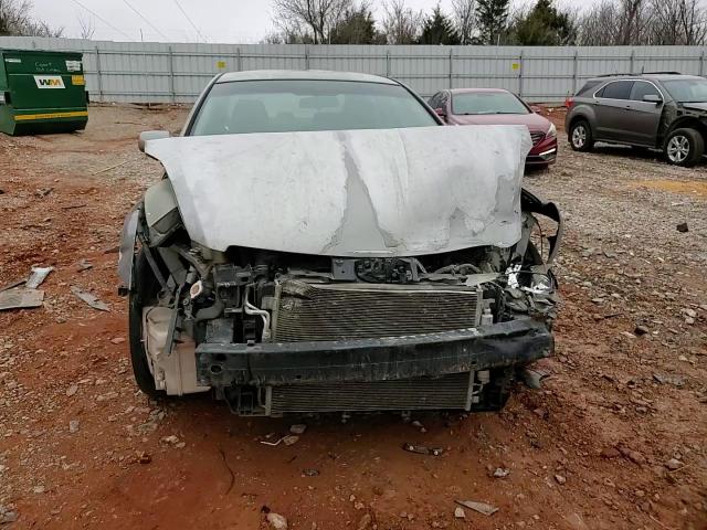 2008 Nissan Altima - Image 10