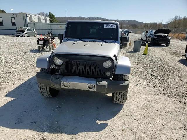 2016 Jeep Wrangler - Image 11