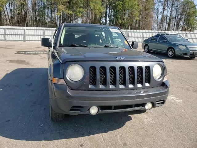 2014 Jeep Liberty (Patriot) - Image 11
