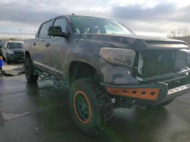 2016 Toyota Tundra - Image 14