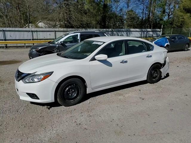 2016 Nissan Altima - Image 10