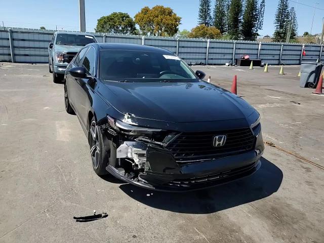 2023 Honda Accord - Image 11
