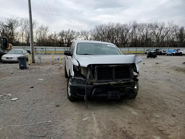 2018 Nissan Titan - Image 11
