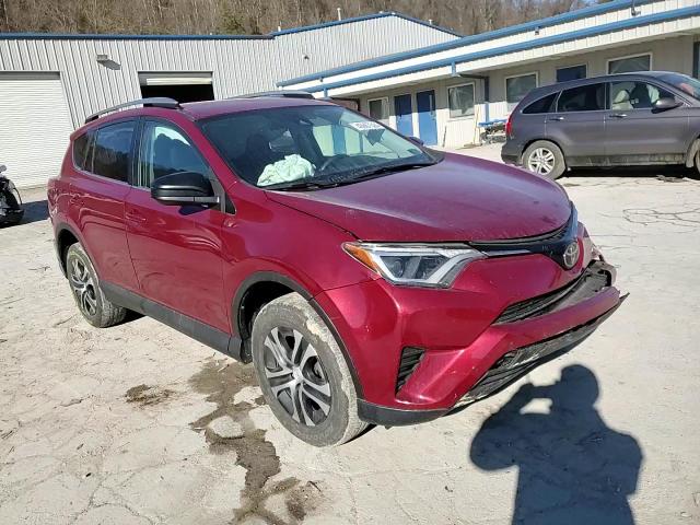 2018 Toyota RAV 4 - Image 11