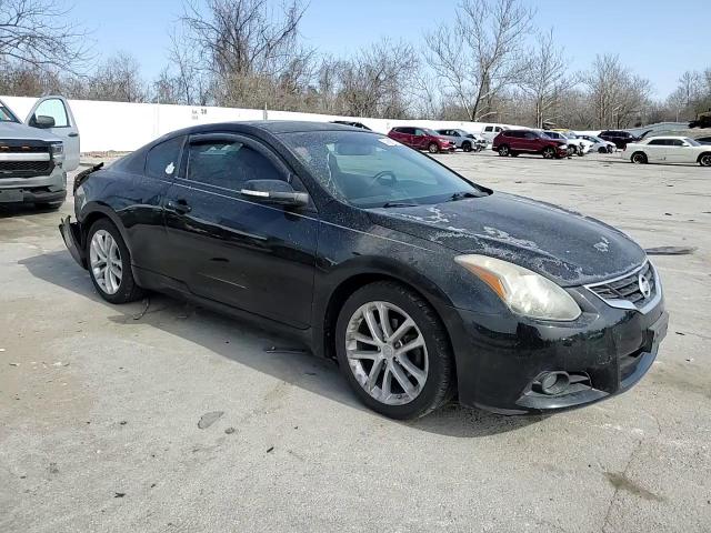 2010 Nissan Altima - Image 11