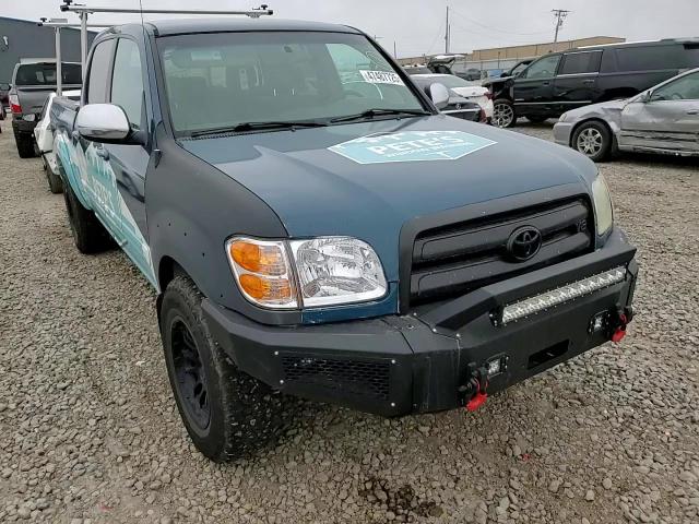 2004 Toyota Tundra - Image 11