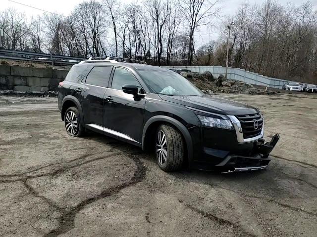 2024 Nissan Pathfinder - Image 11