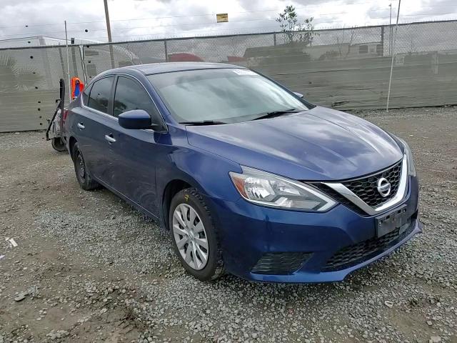 2018 Nissan Sentra - Image 10