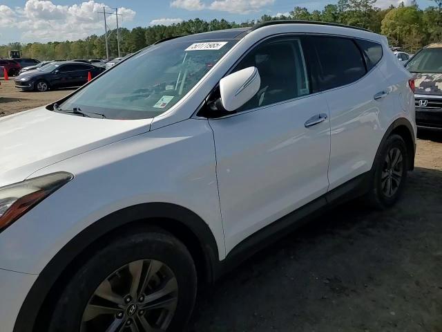 2014 Hyundai Santa Fe - Image 11