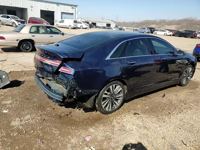 2017 Lincoln MKZ - Image 14