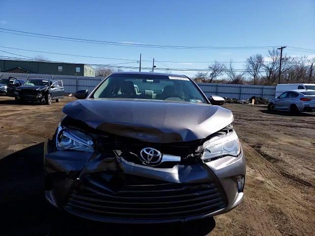 2017 Toyota Camry - Image 10