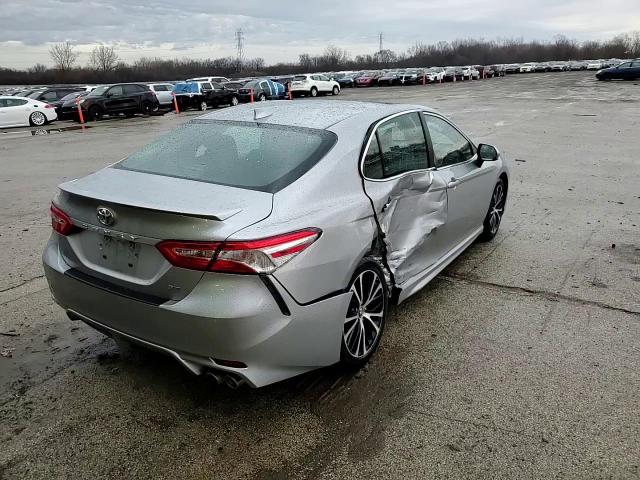 2020 Toyota Camry - Image 13