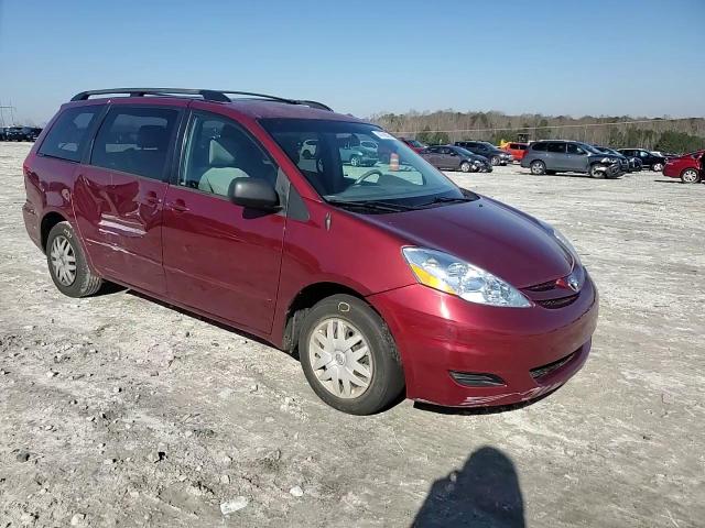 2008 Toyota Sienna - Image 11