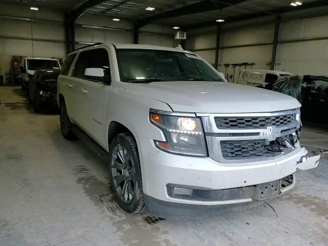 2016 Chevrolet Suburban - Image 11